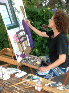 Rosalba Bentivoglio mentre dipinge